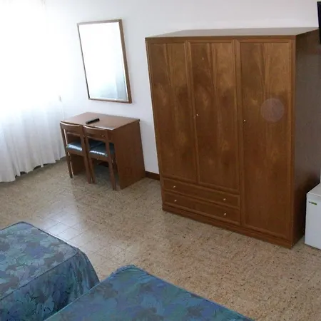 Santorotto 3*