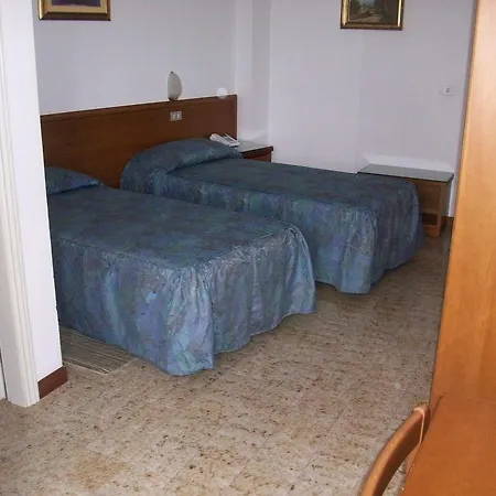 Santorotto Di Fabio Terrosi Hotel Sinalunga