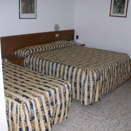 Santorotto Di Fabio Terrosi Hotel